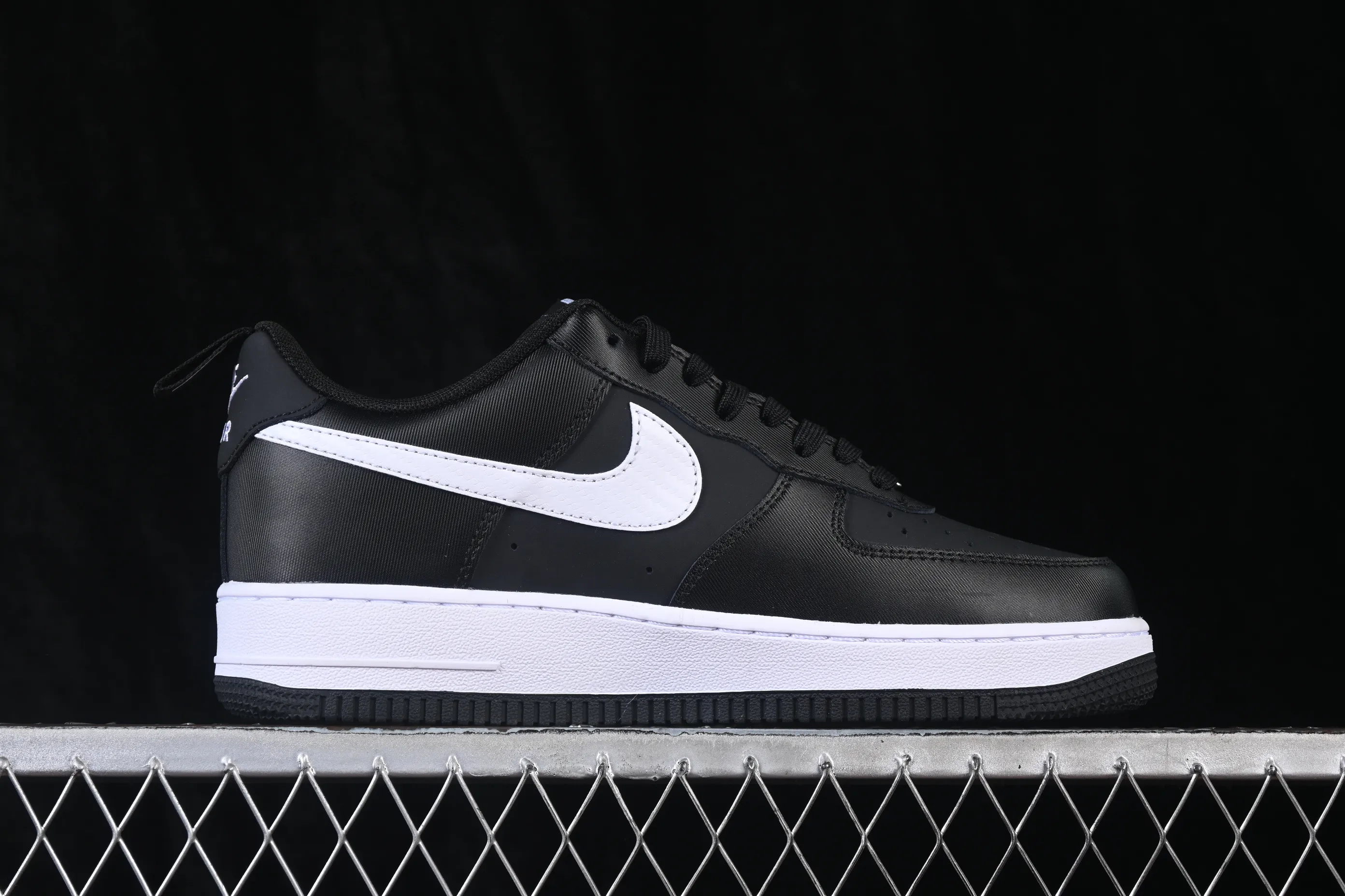 All categories Nk Air Force 1 Air Force series Nk Air Force 1 Low Air Force low-top Nike Air Force 1'07 Low Air Force 1 low-top casual sneakers IR5599-001